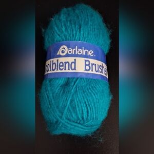 NWT Darlaine Aqua Wool Blend Brushed Crafting Crochet Knit Yarn